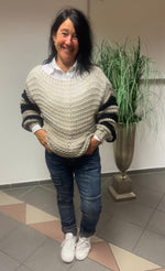 Lade das Bild in den Galerie-Viewer, Strickpullover &quot;Colour Mix&quot;
