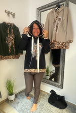 Lade das Bild in den Galerie-Viewer, Hoodie Hi
