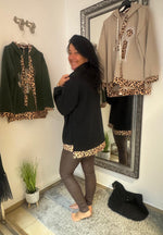 Lade das Bild in den Galerie-Viewer, Hoodie Hi
