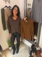 Lade das Bild in den Galerie-Viewer, Langarmshirt &quot; Naomi&quot;
