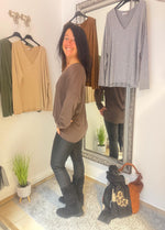 Lade das Bild in den Galerie-Viewer, Langarmshirt &quot; Naomi&quot;
