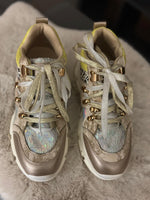 Lade das Bild in den Galerie-Viewer, Sneaker Leo-Gold Gr. 36
