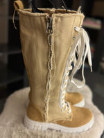 Lade das Bild in den Galerie-Viewer, Stiefel Beige-Camel Gr. 38
