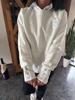 Lade das Bild in den Galerie-Viewer, Sweatshirt mit Herz
