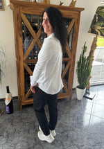 Lade das Bild in den Galerie-Viewer, Bluse Weiß mit Kragen
