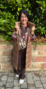 Lade das Bild in den Galerie-Viewer, Bluse Cherry Schokobraun
