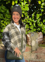 Lade das Bild in den Galerie-Viewer, Blousonjacke Karo
