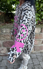 Lade das Bild in den Galerie-Viewer, Oversize Sweatshirt Are you?
