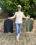 Lade das Bild in den Galerie-Viewer, Pullover Stehkragen
