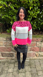 Lade das Bild in den Galerie-Viewer, Strickpullover mit Mustermix &amp; Farbbordüren
