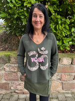 Lade das Bild in den Galerie-Viewer, Pullover Yoga
