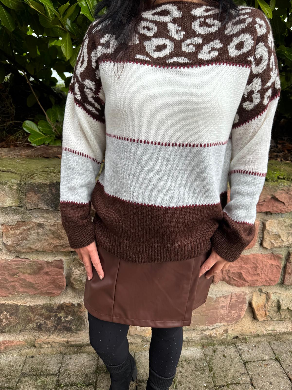 Strickpullover mit Mustermix & Farbbordüren