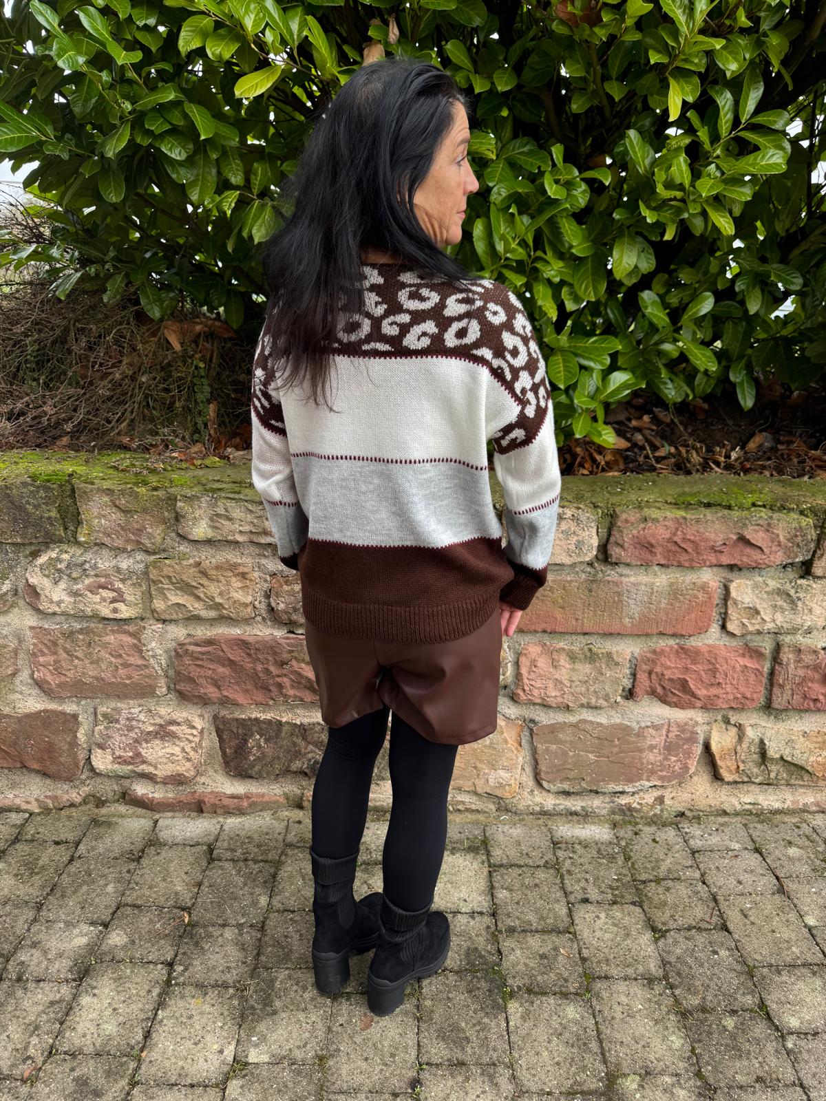 Strickpullover mit Mustermix & Farbbordüren