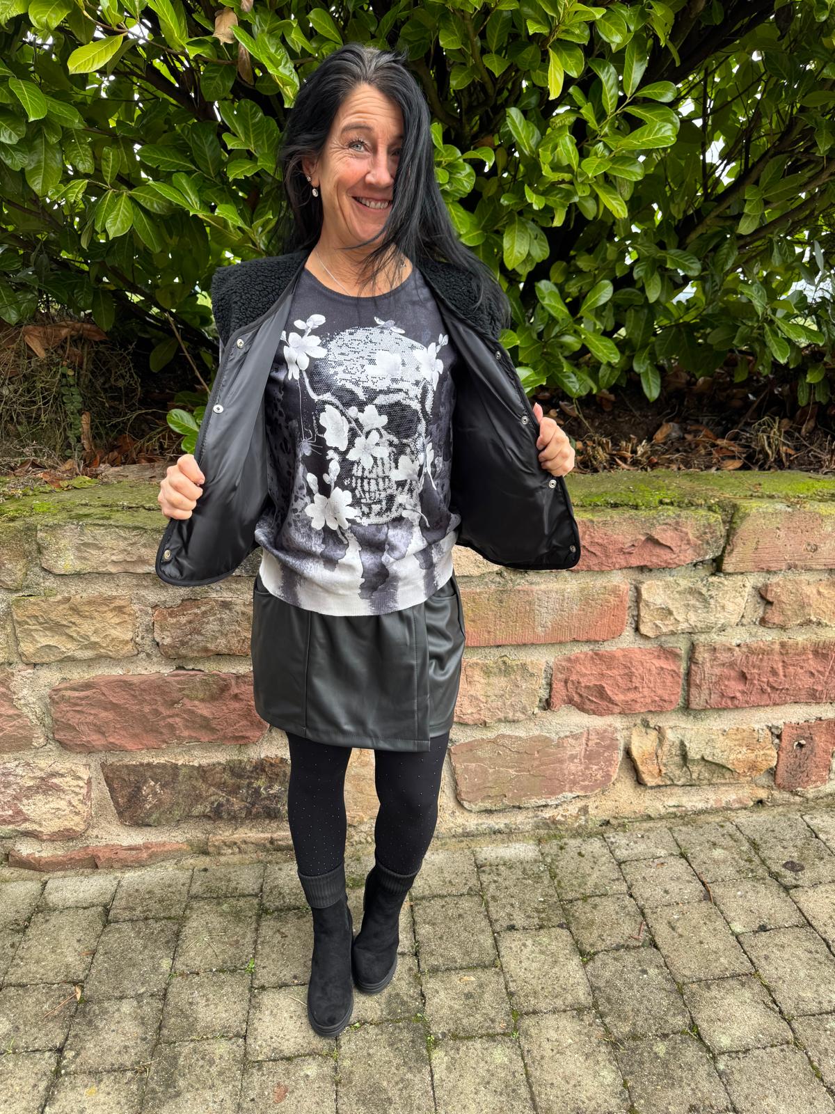 Feinstrickpullover Skull Schwarz-Weiß