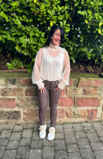 Lade das Bild in den Galerie-Viewer, Bluse Chiffon mit Stehkragen
