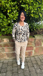 Lade das Bild in den Galerie-Viewer, Joggpants "Basic" in vielen Farben
