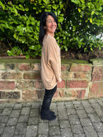 Lade das Bild in den Galerie-Viewer, Pullover "Glitzer Brille"
