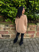 Lade das Bild in den Galerie-Viewer, Pullover "Glitzer Brille"
