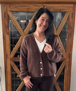 Lade das Bild in den Galerie-Viewer, Strickjacke uni kurz
