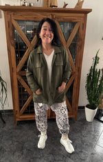 Lade das Bild in den Galerie-Viewer, Sweatshirt Jacke "Emily" khaki
