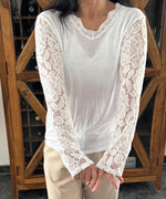 Lade das Bild in den Galerie-Viewer, Basic Shirt mit Spitzenärmel
