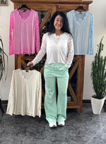 Lade das Bild in den Galerie-Viewer, Basic Shirt mit Spitzenärmel
