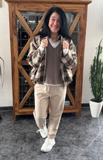 Lade das Bild in den Galerie-Viewer, Blousonjacke Karo
