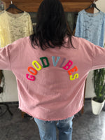 Lade das Bild in den Galerie-Viewer, Sweatshirt GOOD VIBES
