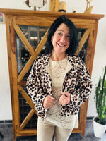 Lade das Bild in den Galerie-Viewer, Leo Blouson
