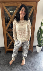 Lade das Bild in den Galerie-Viewer, Joggpants Snoopy baggy
