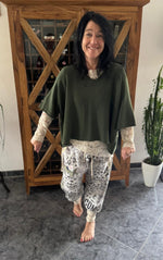 Lade das Bild in den Galerie-Viewer, Pullover V- Halbarm
