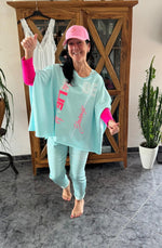 Lade das Bild in den Galerie-Viewer, Sweatshirt BELIEVE
