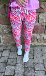 Lade das Bild in den Galerie-Viewer, Jogger Leo in 5 Farben
