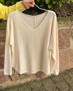 Lade das Bild in den Galerie-Viewer, Pullover V uni
