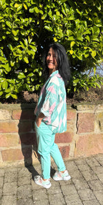 Lade das Bild in den Galerie-Viewer, Shirt Rautenprint
