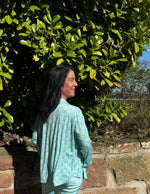 Lade das Bild in den Galerie-Viewer, Bluse mit Print &amp; Kragen
