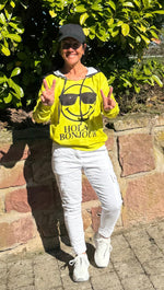 Lade das Bild in den Galerie-Viewer, Kapuzenpullover HOLA
