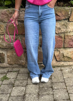 Lade das Bild in den Galerie-Viewer, Jeans WL Julie
