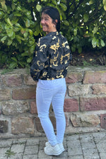 Lade das Bild in den Galerie-Viewer, Jeansjacke "Camouflage"
