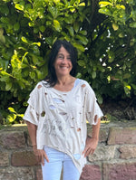 Lade das Bild in den Galerie-Viewer, Shirt Cut Out beige
