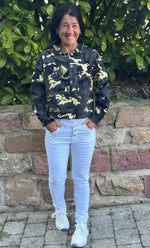Lade das Bild in den Galerie-Viewer, Jeansjacke "Camouflage"
