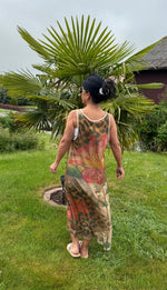 Lade das Bild in den Galerie-Viewer, Kleid Lang Stern
