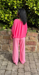 Lade das Bild in den Galerie-Viewer, Streifen Jogger Wide Leg Rosa-Pink
