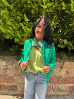 Lade das Bild in den Galerie-Viewer, Jeansjacke " Wendy" grün
