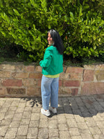 Lade das Bild in den Galerie-Viewer, Jeansjacke " Wendy" grün

