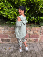 Lade das Bild in den Galerie-Viewer, Leinen Tunika / Bluse mit Cut Out
