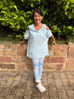Lade das Bild in den Galerie-Viewer, Leinen Tunika / Bluse mit Cut Out
