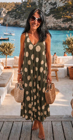 Lade das Bild in den Galerie-Viewer, Kleid mit Punkten
