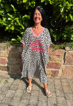 Lade das Bild in den Galerie-Viewer, Maxikleid Smile More
