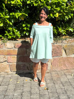 Lade das Bild in den Galerie-Viewer, Tunika Bluse uni
